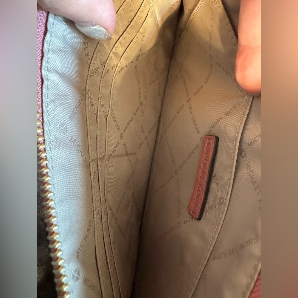 Michael Kors Wrislet - Picture 5 of 5